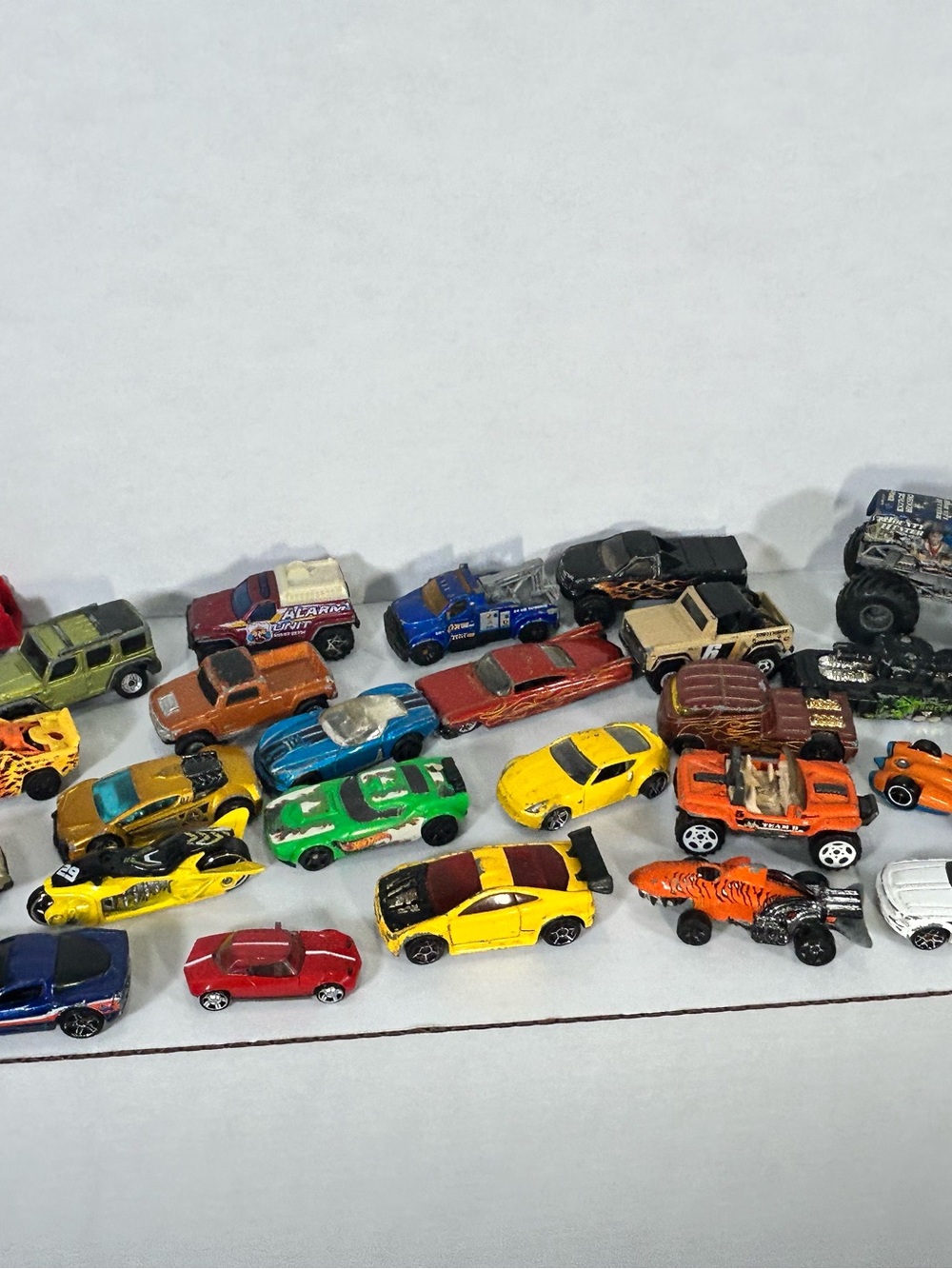 Hot Wheels® Assorted Mini Toy Cars - Yellow, Orange, Green, Blue, Red, Black